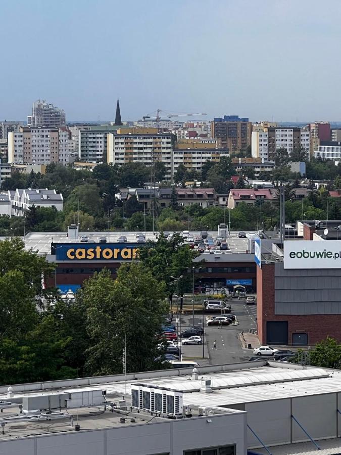 Apartament - Legnicka Business Center *