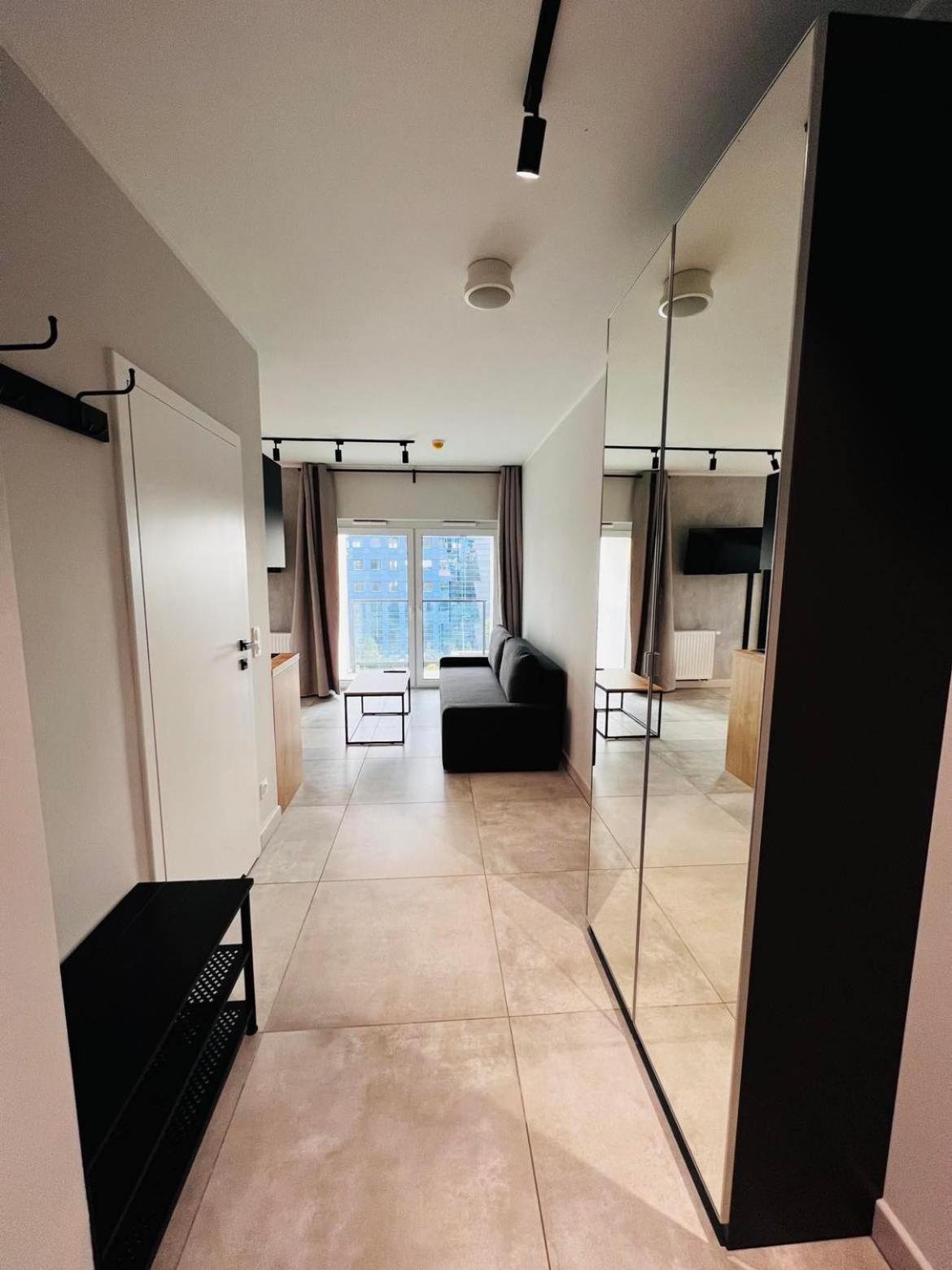 - Legnicka Business Center