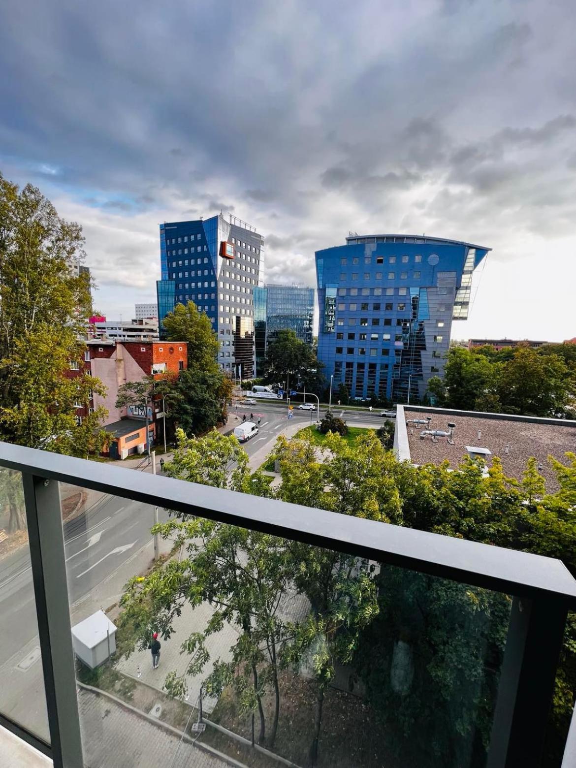 - Legnicka Business Center * Wroclaw